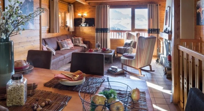 Residence Le Chalet du Vallon, La Plagne: Belle Plagne ski chalet, image 2